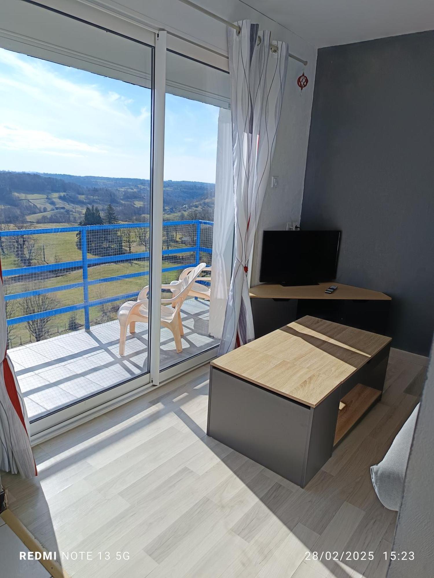 Bellevue Lejlighed La Tour-dʼAuvergne Eksteriør billede